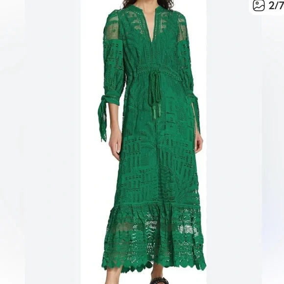 FARM Rio Women's Morada Boa Guipure Lace Midi Dress is available for  purchase on au PAY Market - Imported Goods Online Store Co.Ltd. | au PAY  Market - Online Shopping Site